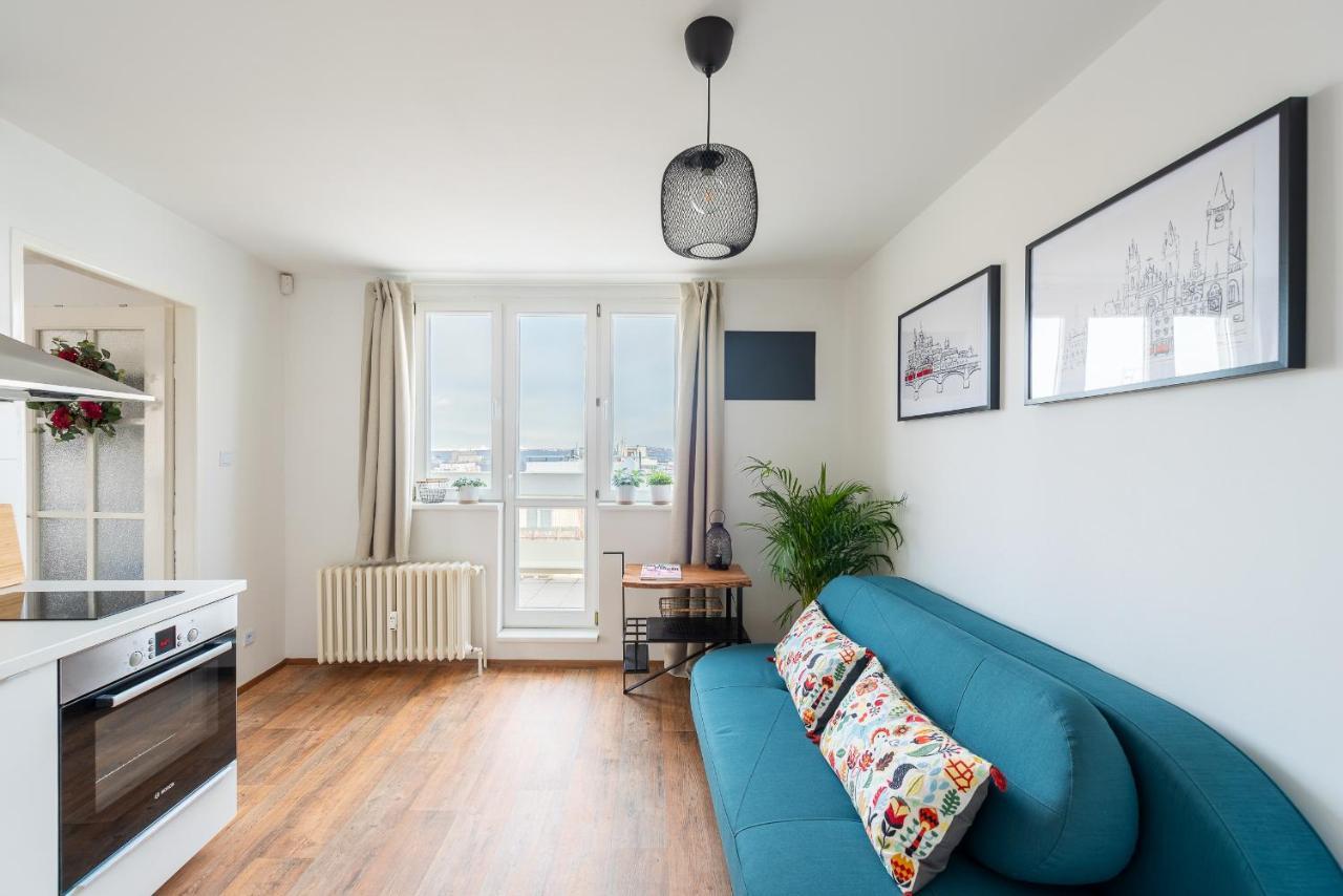 Bright Charming Apt With Terrace, Parking & Airco. Prague Ngoại thất bức ảnh